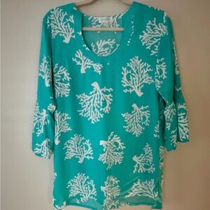 Escapada Teal and White Coral Print Tunic
